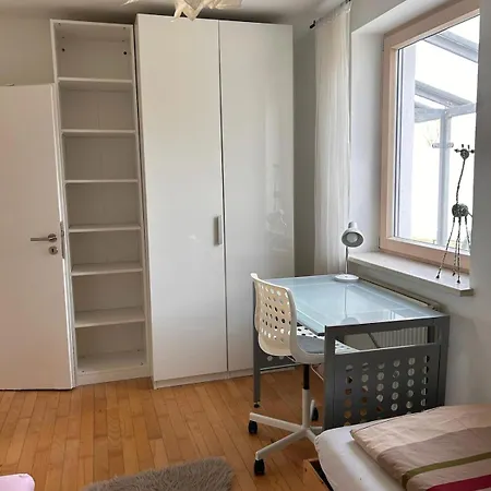 Martin Balcony Garden House 15 Pers, Suburb, Quiet * Grafelfing